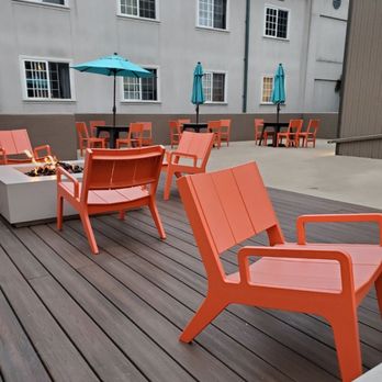 Wave Street Inn - Hotels Near Me - Monterey, California Wave Street Inn - Hotels Near Me - Monterey, California
