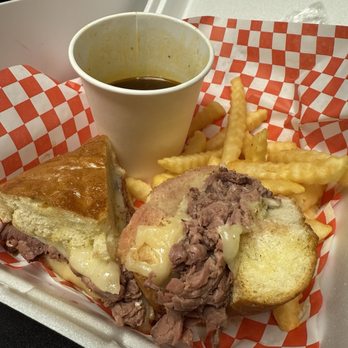 Tim’s Grab Some Grub - Beef dip and fries - Food Trucks Near Me - Houston, Alaska Tim’s Grab Some Grub - Beef dip and fries - Food Trucks Near Me - Houston, Alaska