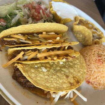 Monterrey - Mexican Near Me - Bristol, Connecticut