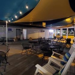 The soundbar and cafe