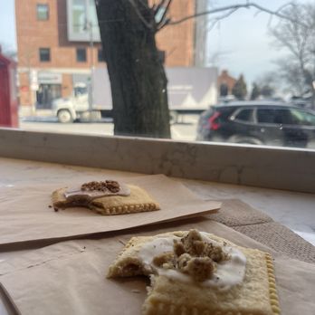 Sunny Girl - Homemade pop tarts - Breakfast & Brunch Near Me - Boston, Massachusetts
