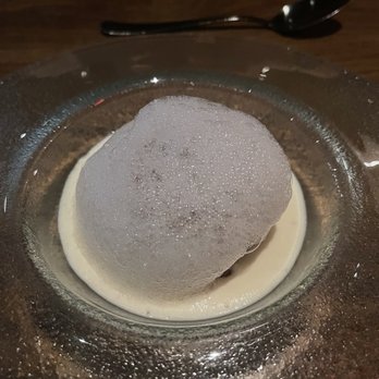 Hestia - Spice cake - New American Near Me - Austin, Texas