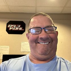 KOHL 89.3 FM - Hammerin Hank