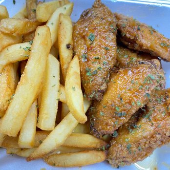 Zoelady Cooks - a plate of fried chicken and french fries - Barbeque Near Me - Miami, Florida Zoelady Cooks - a plate of fried chicken and french fries - Barbeque Near Me - Miami, Florida