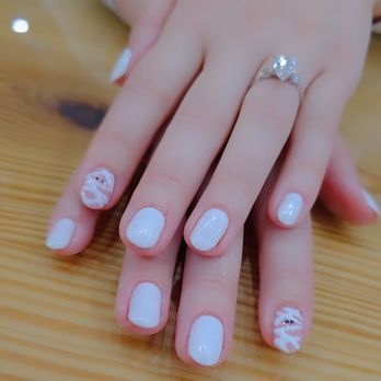 Phoenix Glow Studio - Nail Technicians Near Me - Cleveland, Ohio