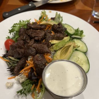 Cooper's Bar and Grill - Black and blue steak salad ($21) - American Near Me - Mount Shasta, California Cooper's Bar and Grill - Black and blue steak salad ($21) - American Near Me - Mount Shasta, California