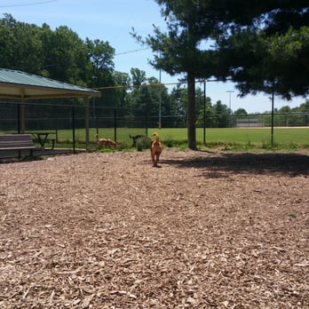 Olney Manor Dog Park - Large dog park next to small dog park - Dog Parks Near Me - Olney, Maryland Olney Manor Dog Park - Large dog park next to small dog park - Dog Parks Near Me - Olney, Maryland