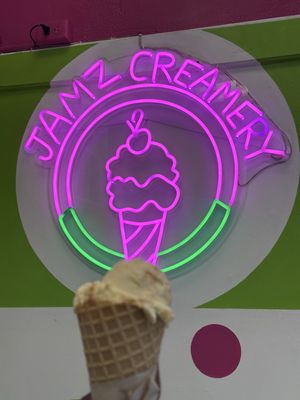 Jamz Creamery by null