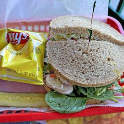 Whistle Stop - Roadhouse veggie sandwich