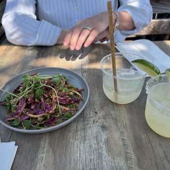 Oyster Club - Spicy slaw salad and margaritas - New American Near Me - Mystic, Connecticut Oyster Club - Spicy slaw salad and margaritas - New American Near Me - Mystic, Connecticut