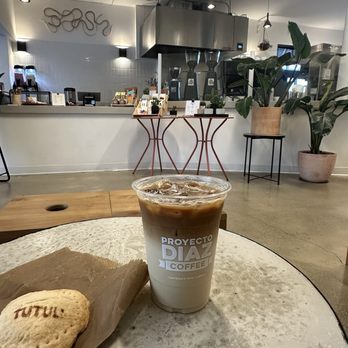 Proyecto Diaz Coffee - Cafe de olla latte and fig coyote - Coffee & Tea Near Me - Oakland, California