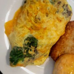 Sam's Place - Cheese, mushroom and spinach omelet