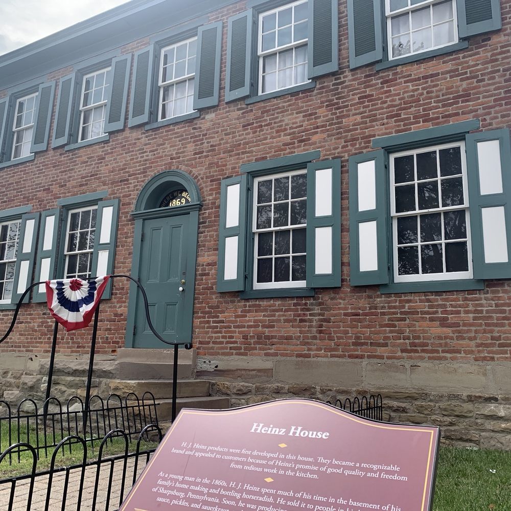 Greenfield Village - Museums Near Me - Dearborn, Michigan Greenfield Village - Museums Near Me - Dearborn, Michigan