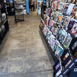 Oiltown Comics - Entrance