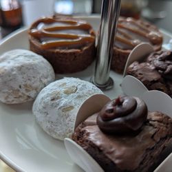 R&M Dessert Bar