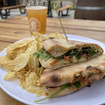 Sound2Summit - Getting Figgy with it - Pizza Near Me - Everett, Washington