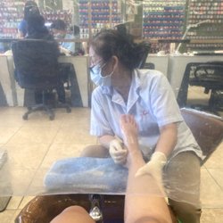 Eva Nail