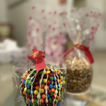 Sloan's Ice Cream - Uptown Boca - a chocolate covered apple - Ice Cream & Frozen Yogurt Near Me - Boca Raton, Florida Sloan's Ice Cream - Uptown Boca - a chocolate covered apple - Ice Cream & Frozen Yogurt Near Me - Boca Raton, Florida