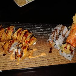 Doma Sushi - Fire Roll (left) Lobster Roll (right)