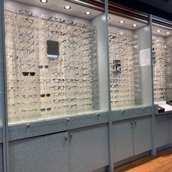 Downtown Vision - Nice selection of frames
