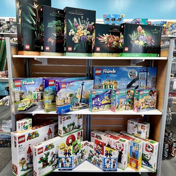 Bottomless Bricks - Toy Stores Near Me - Pittsfield, Massachusetts