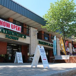 Raimondi's Flowers & Fruit Baskets