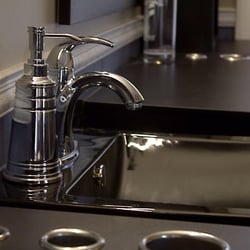 Groom Room - All-new appliances and equipment!