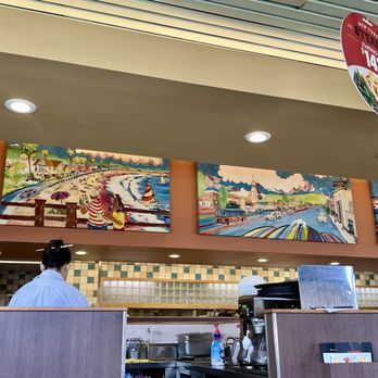 NORMS Restaurant - Interior view - American Near Me - Whittier, California