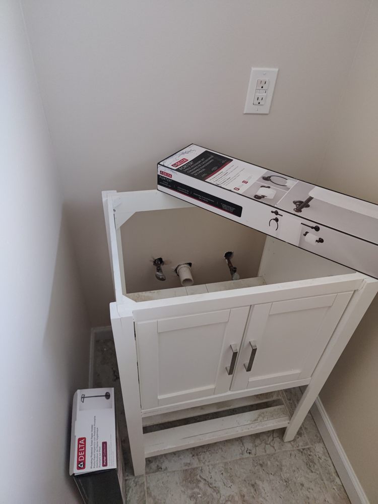 Slide of V and R Home Improvement