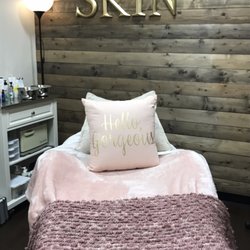 A relaxing treatment room.