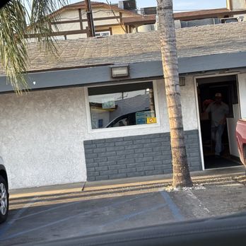 El Marisquero Bar And Grill - Mexican Near Me - El Monte, California