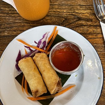 Sup Thai Kitchen  - Spring Rolls (vegetable) - Thai Near Me - Fresh Meadows, New York