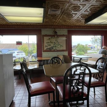 San Dong Express - inside - Chinese Near Me - Milwaukee, Wisconsin