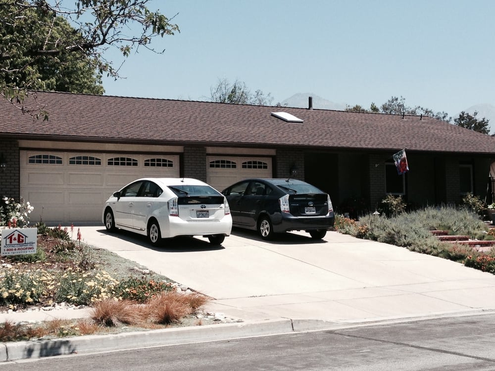 Slide of T & G Roofing and Solar Company