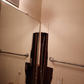 Pinewood Estates - 12/7/22 - Apartments Near Me - Albuquerque, New Mexico