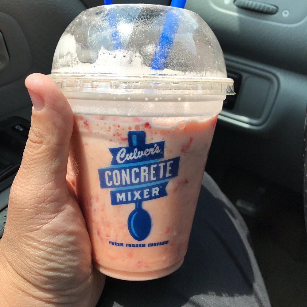 Strawberry mango cooler