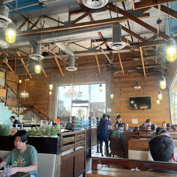 Thaitwist - Inside - Thai Near Me - Chino Hills, California Thaitwist - Inside - Thai Near Me - Chino Hills, California