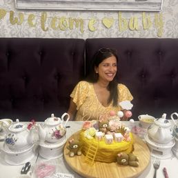 Celebrating this beautiful mama with a beautiful cake Celebrating this beautiful mama with a beautiful cake