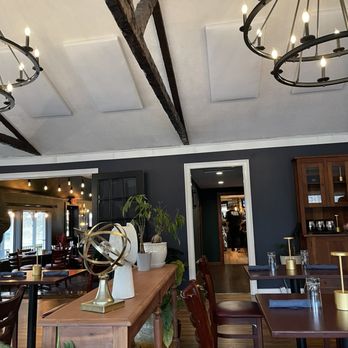 Good Eats Restaurant & Bar - Clean establishment - Bars Near Me - New Milford, Connecticut Good Eats Restaurant & Bar - Clean establishment - Bars Near Me - New Milford, Connecticut