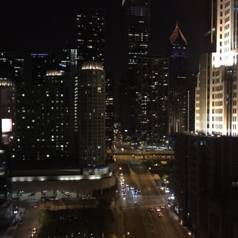 Embassy Suites by Hilton Chicago Downtown Magnificent Mile - Hotels Near Me - Chicago, Illinois