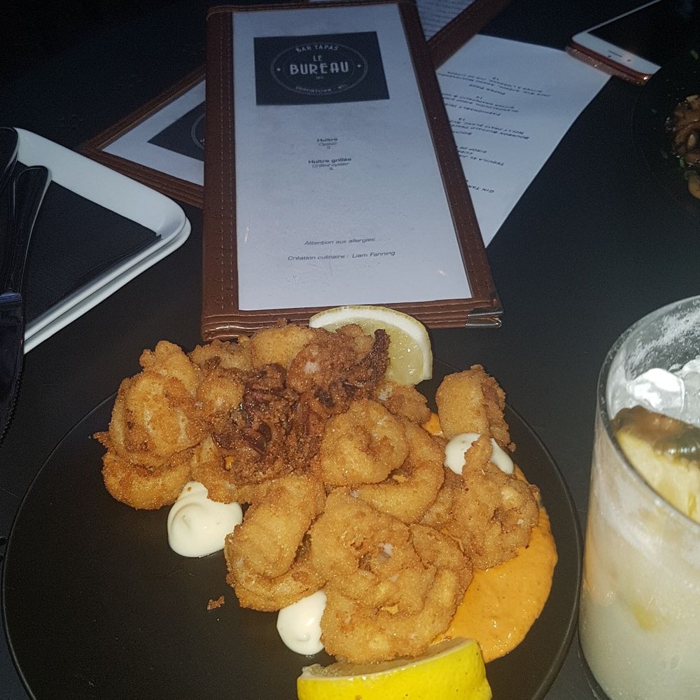 Le Bureau - Started of with golden fried calamari's that almost melted in our mouths like buttered pop-corn. - Bars Near Me - Montreal, Quebec Le Bureau - Started of with golden fried calamari's that almost melted in our mouths like buttered pop-corn. - Bars Near Me - Montreal, Quebec