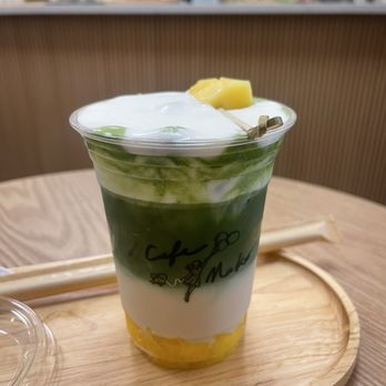 Cafe Mako - Mango sticky rice - Coffee & Tea Near Me - Chicago, Illinois Cafe Mako - Mango sticky rice - Coffee & Tea Near Me - Chicago, Illinois