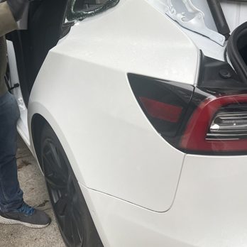 Premium Auto Glass Solution - Abel being meticulous not to damage the car - Auto Glass Services Near Me - San Francisco, California