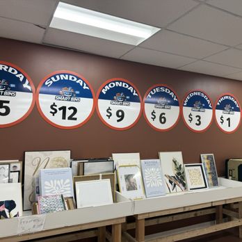 Smart Bins - these are their daily prices! - Discount Store Near Me - Portland, Oregon Smart Bins - these are their daily prices! - Discount Store Near Me - Portland, Oregon