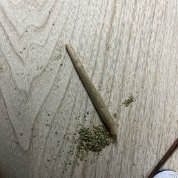 All the weed that fell out of the joint. Making it impossible to smoke. All the weed that fell out of the joint. Making it impossible to smoke.