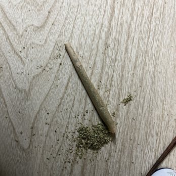 Jars Cannabis - All the weed that fell out of the joint. Making it impossible to smoke. - Cannabis Clinics Near Me - Denver, Colorado Jars Cannabis - All the weed that fell out of the joint. Making it impossible to smoke. - Cannabis Clinics Near Me - Denver, Colorado