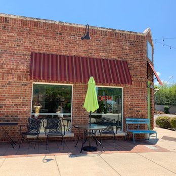 Naturally Cafe - Juice Bars & Smoothies Near Me - New Braunfels, Texas Naturally Cafe - Juice Bars & Smoothies Near Me - New Braunfels, Texas