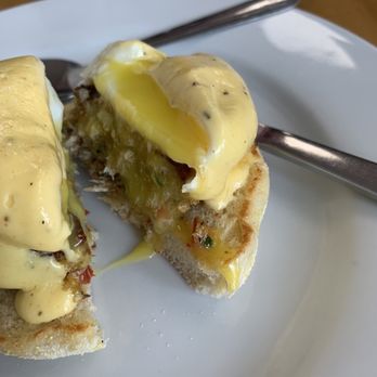 Brunch - Crab cakes were perfecttly cooked - Breakfast & Brunch Near Me - Paso Robles, California Brunch - Crab cakes were perfecttly cooked - Breakfast & Brunch Near Me - Paso Robles, California