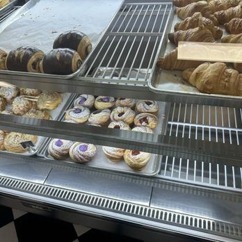 Carl’s Donuts - Donuts Near Me - Las Vegas, Nevada Carl’s Donuts - Donuts Near Me - Las Vegas, Nevada