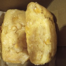 COBS Bread - Peach Scones. $2.70 each. They are available for a limited time only (Summer of 2023). - food - Bakeries Near Me - Ottawa, Ontario